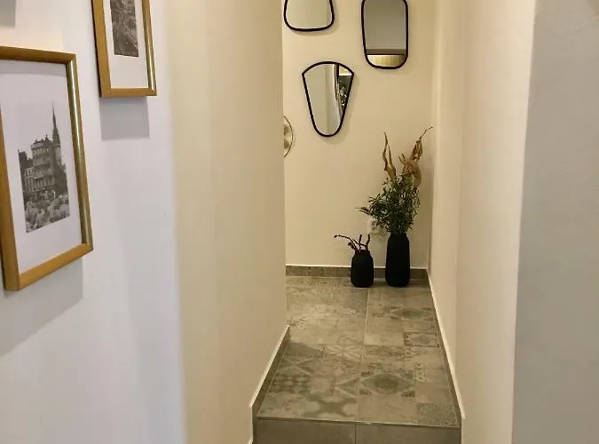 Place And Comfort * Брно