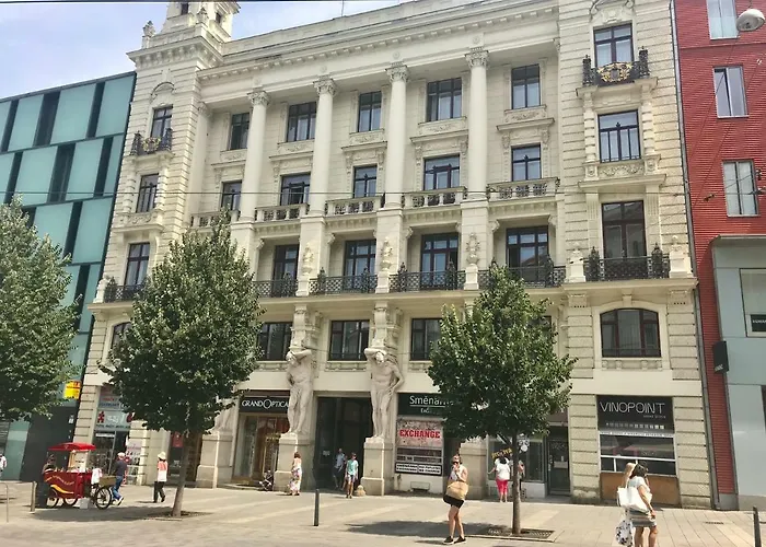 Place And Comfort Апартаменты Брно