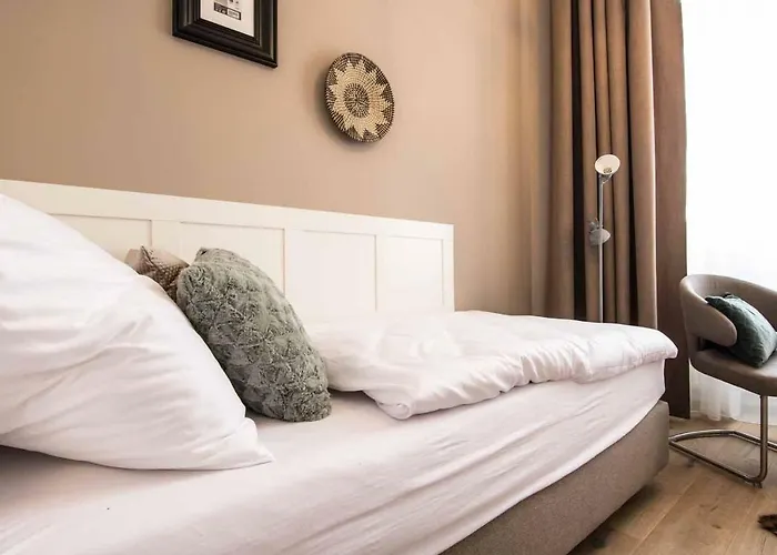 Апартаменты Place And Comfort *