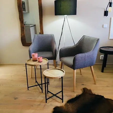 Place And Comfort *