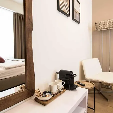 Apartment Place And Comfort