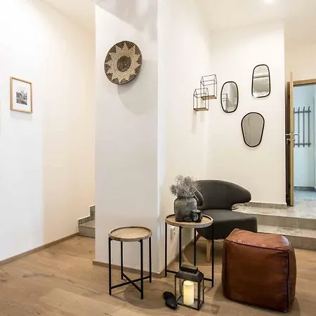 Place And Comfort Apartment