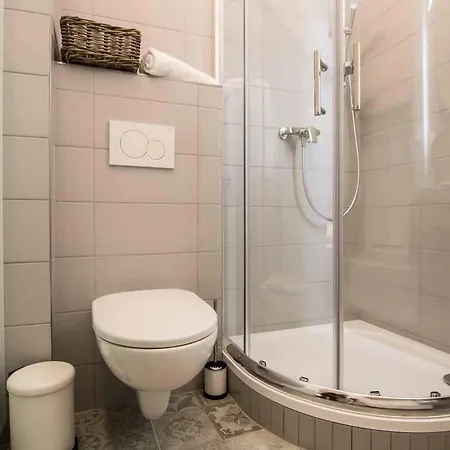 Apartment Place And Comfort